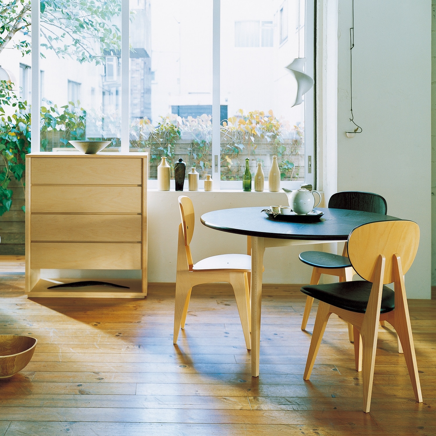DINING TABLE DC Brown｜ダイニングテーブル｜IDEE SHOP Online