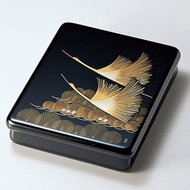 光琳文庫 沈金 松に鶴 黒 木製 漆塗り 文箱 G12-13004 漆器の井助