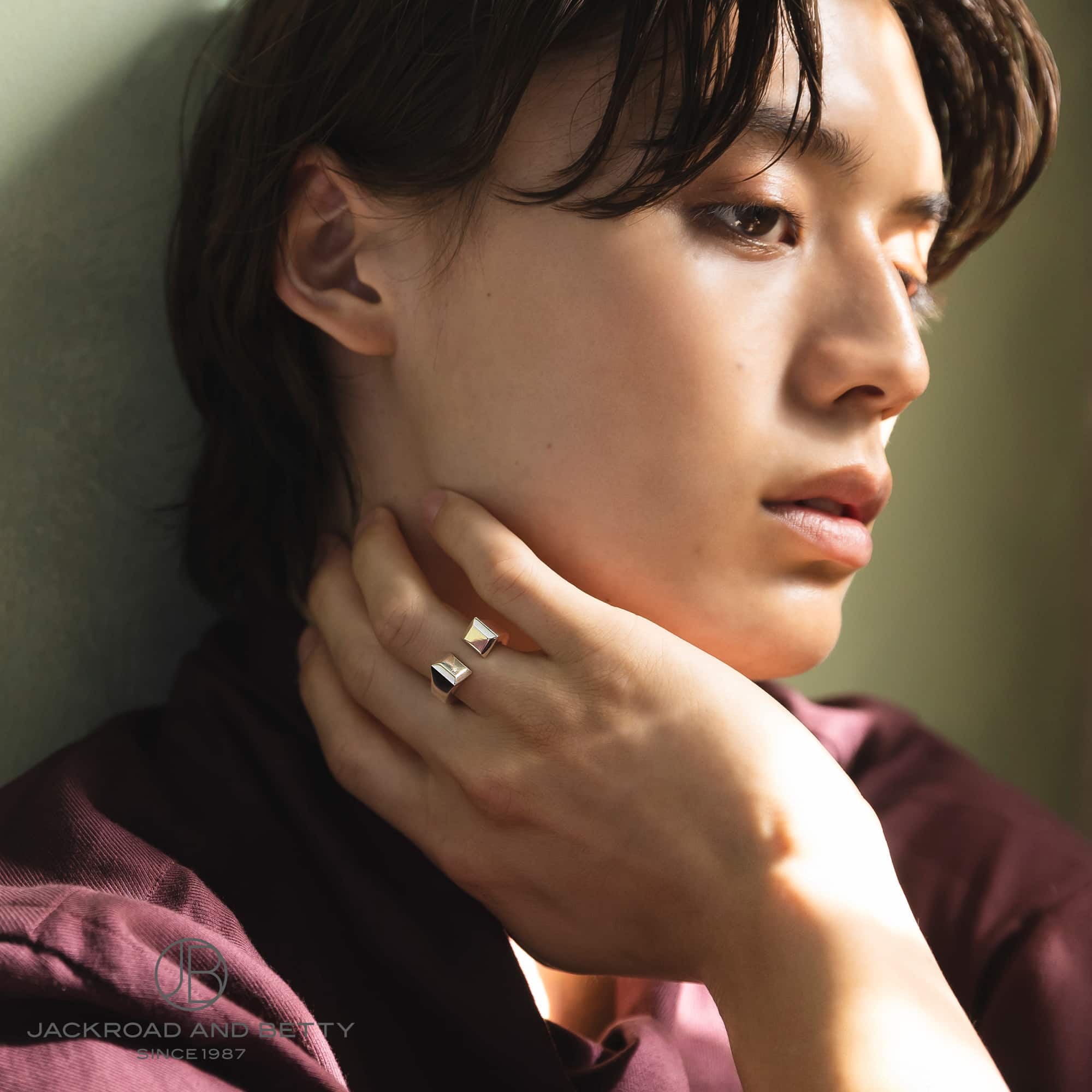 クルー・ド・フォルジュ GM リング[] Clou de Forge GM Ring