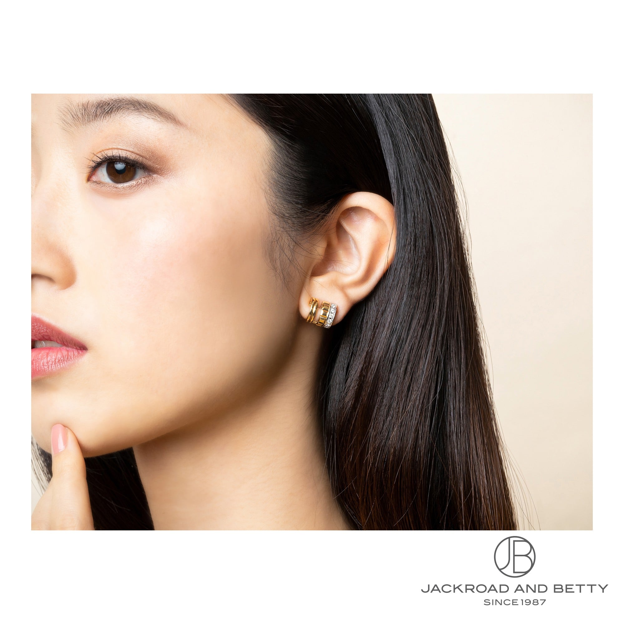 キャトル ラディアント オープンロウ シングル クリップイヤリング