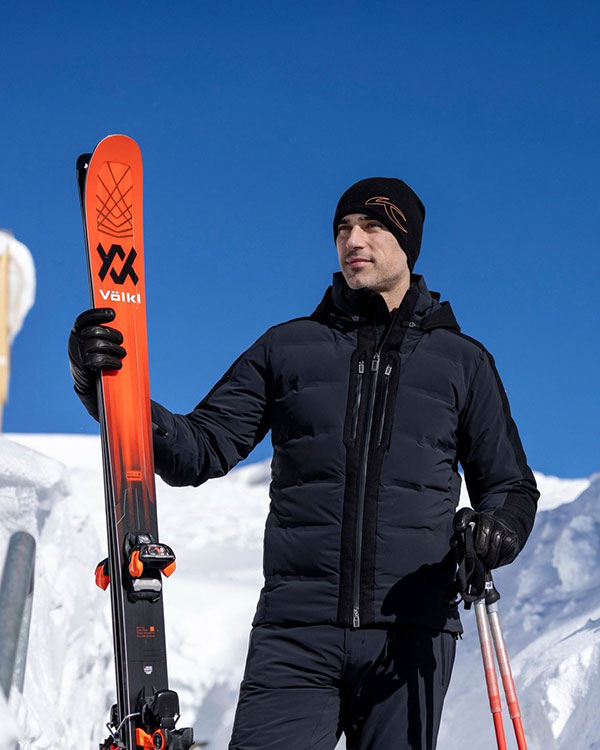 KJUS チュース スキーウェア 上下 150 〜 160cm位 チュース KJUS