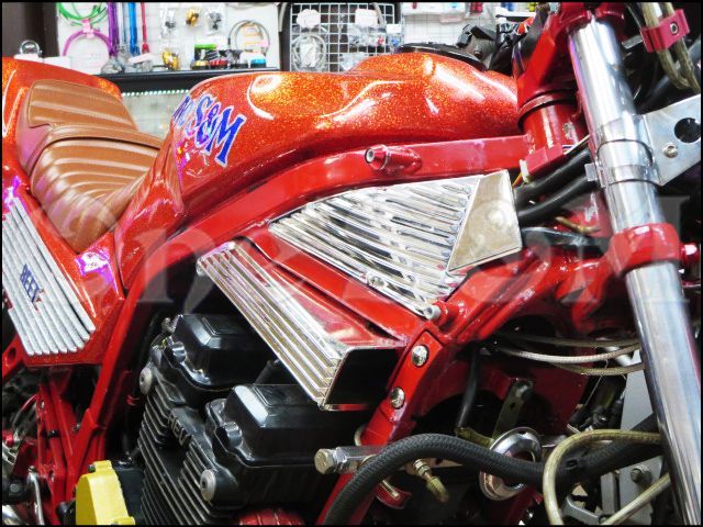 アウトレット特価 CBR400F専用 フィン形状 フロント ネックカバー