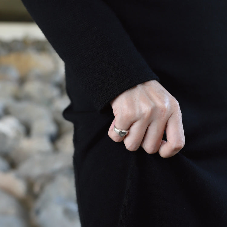 ハートシグネットリング SV (3~7号)