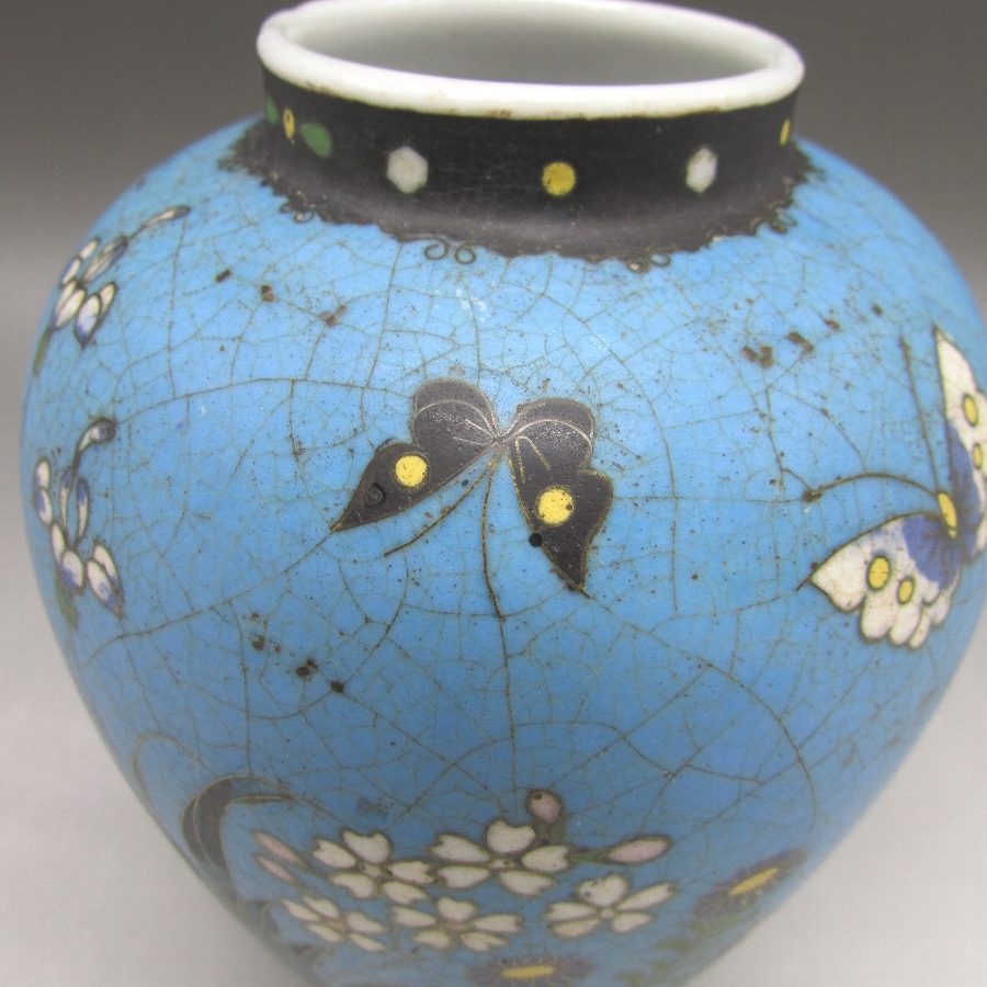 七宝焼 竹内忠兵衛 磁胎七宝花蝶文花瓶 - 敬誠アート [ 公式 ]