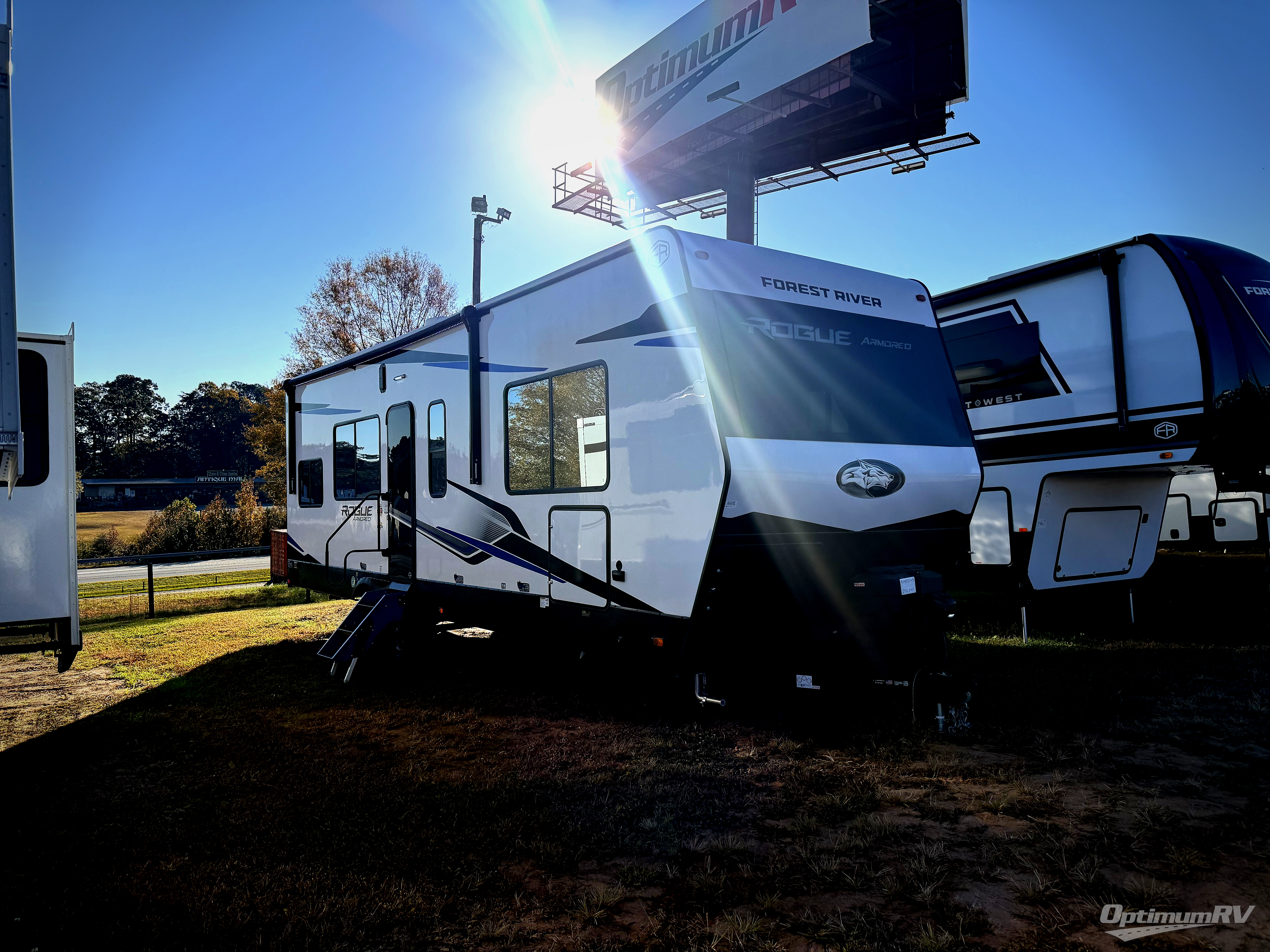 New 2026 Forest River Vengeance Rogue Armored 25L141 Travel