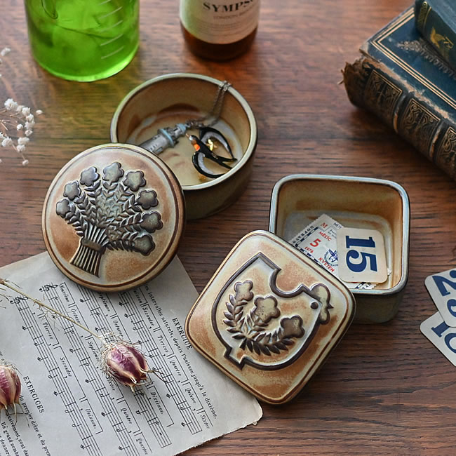 瀬戸焼の小物入れ | ゼネラルストア オルネ