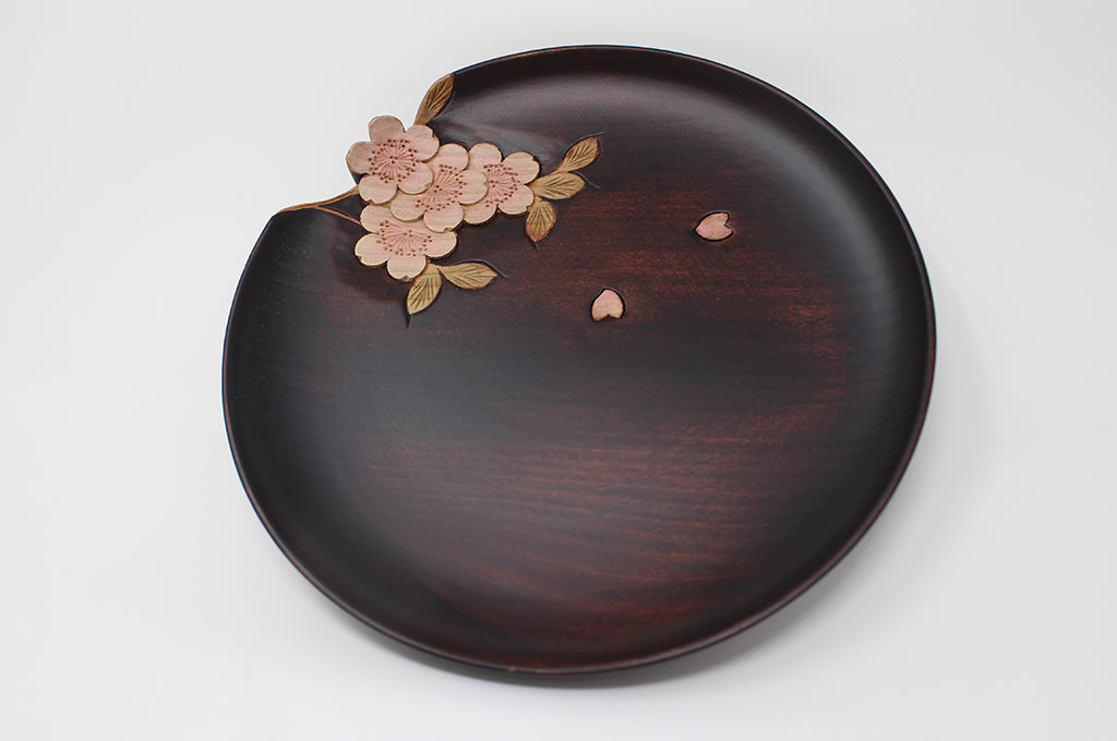 元祖軽井沢彫り｜大坂屋家具店の独自の技術 | 大坂屋家具店