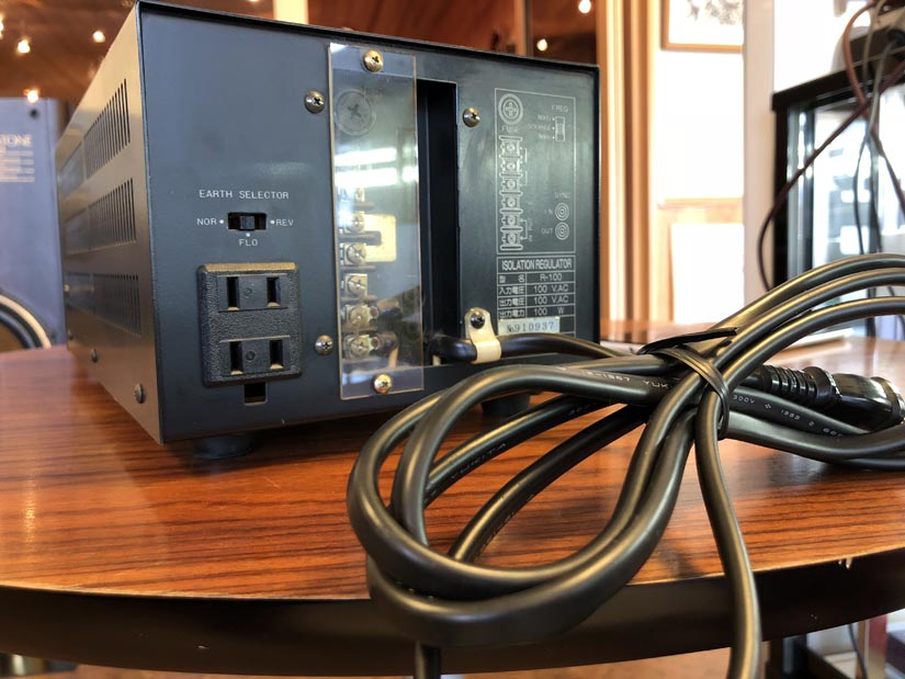 中古品】CSE/アイソレーションレギュレーター/R-100