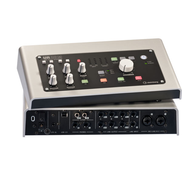 Steinbergより、デスクトップタイプのボディに、D-PRE マイク