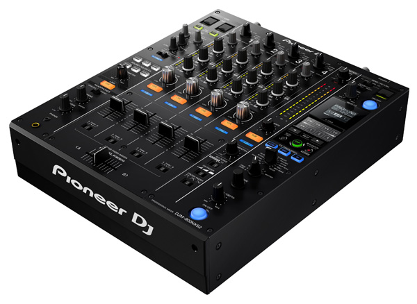 Pioneer DJのDJM-900NXS2のデモ使用品のご紹介です。