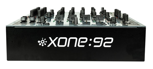 特価セール実施中！テクノDJが愛するDJミキサー『Allen&Heath - Xone