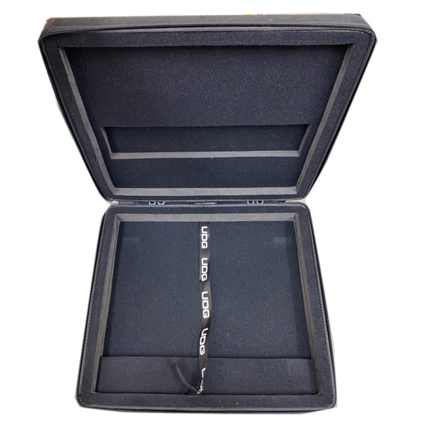 中古品】NATIVE INSTRUMENTS/ビート・プロダクション・ツール/MASCHINE