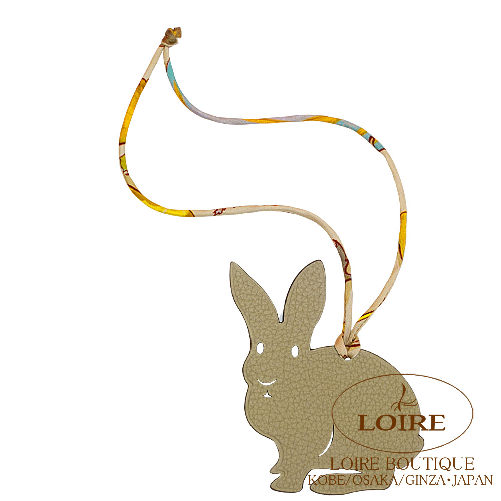 HERMES タツノオトシゴ チャーム　プティアッシュ　新品 HERMES エルメス バッグチャーム プティアッシュ タツノオトシゴ