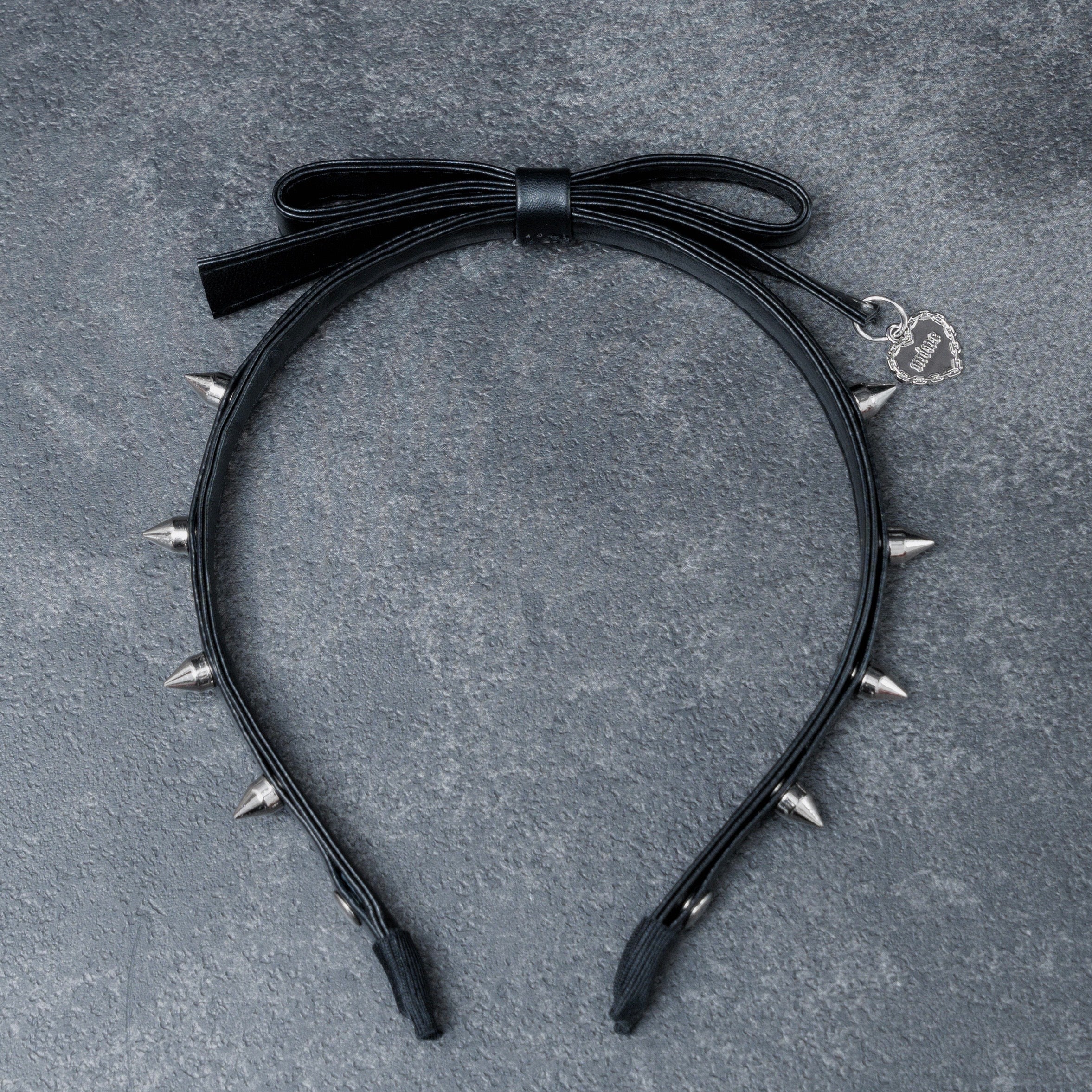 mine》スタッズリボンカチューシャ- LAFARY ONLINE