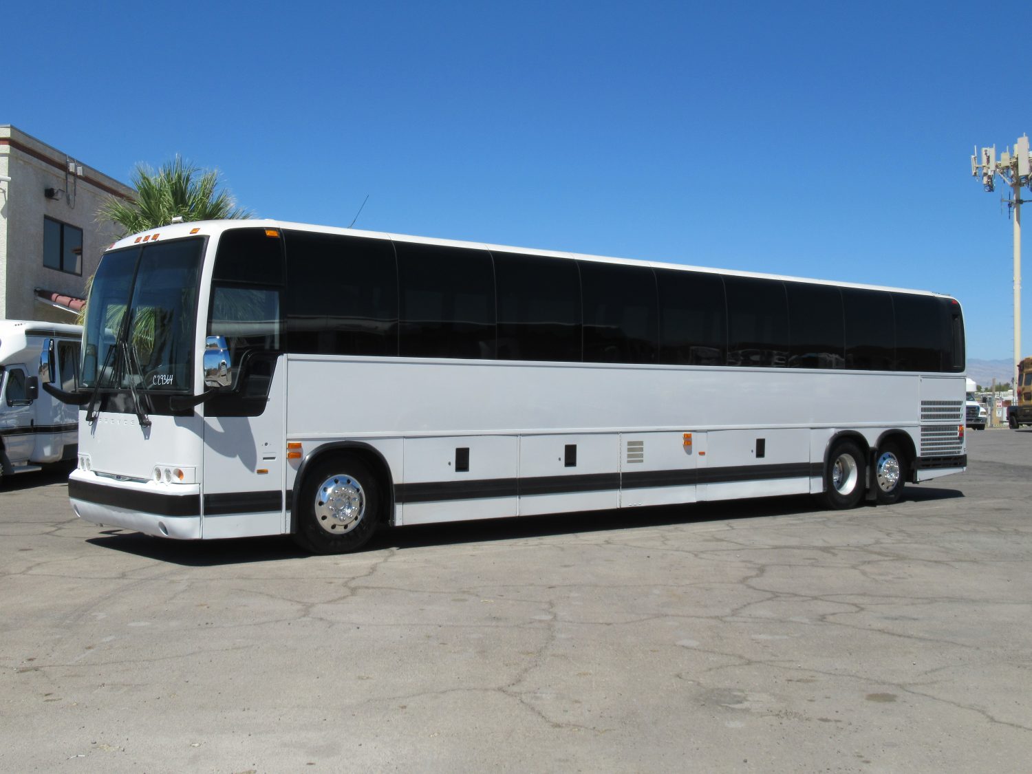2008 Prevost X3 45 Coach Touring Bus C29364 - Las Vegas Bus Sales