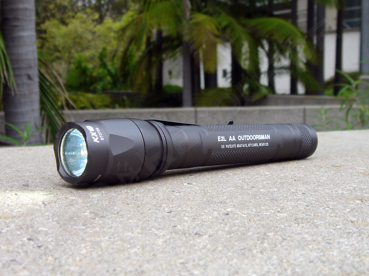 SureFire E2L AA Outdoorsman Review - LED-Resource