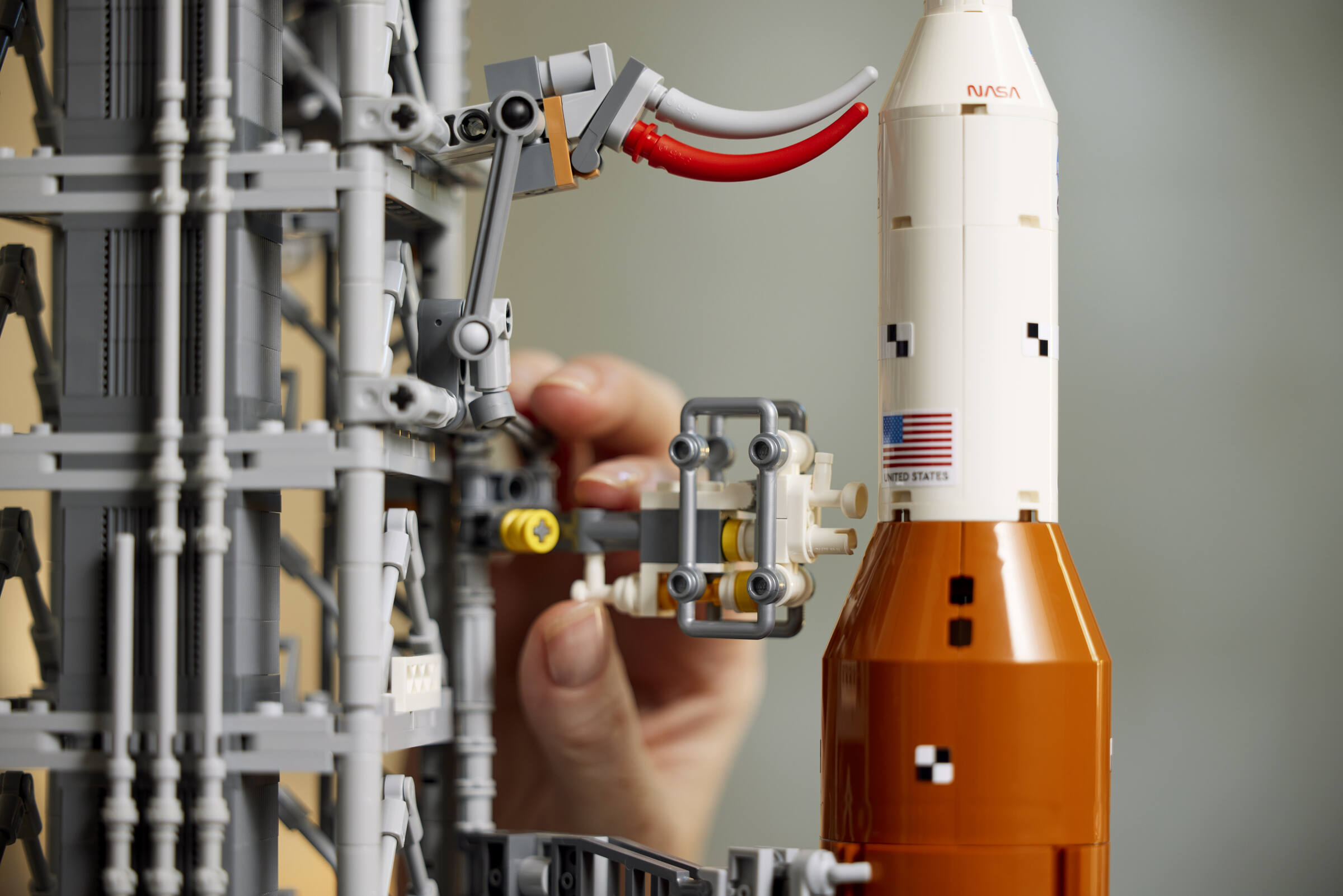 NASA アルテミス スペース・ローンチ・システム 10341 | LEGO® Icons