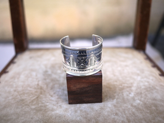 Touareg Silver トゥアレグシルバー bangle 16 商品詳細｜LEQUEL