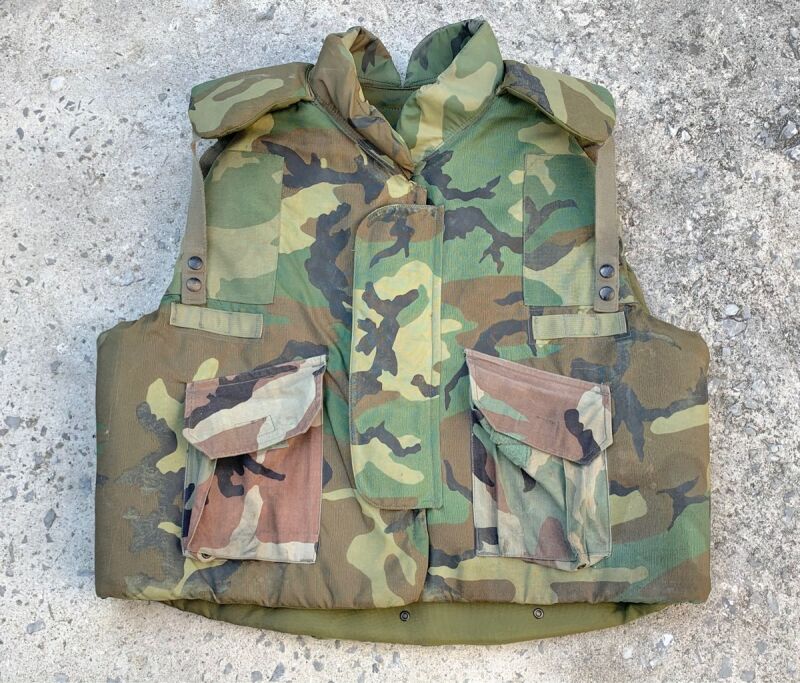 米軍実物 M1 ボディアーマー ウッドランド 防弾チョッキ ボディー