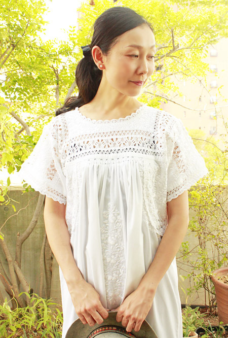 マリアさんの刺繍チュニックワンピース・メキシコ刺繍・オアハカ・サン