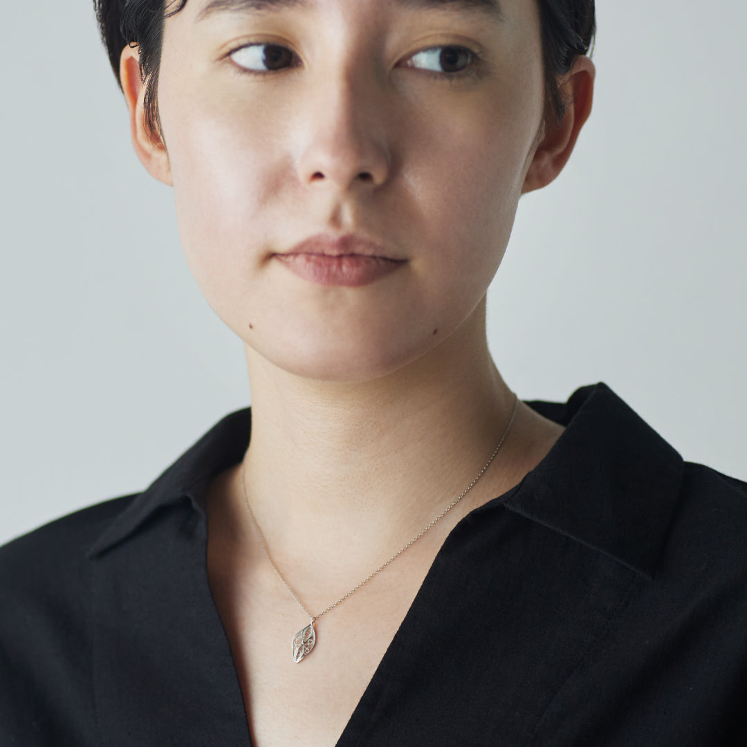 花弁ネックレス – マザーハウス 公式サイト