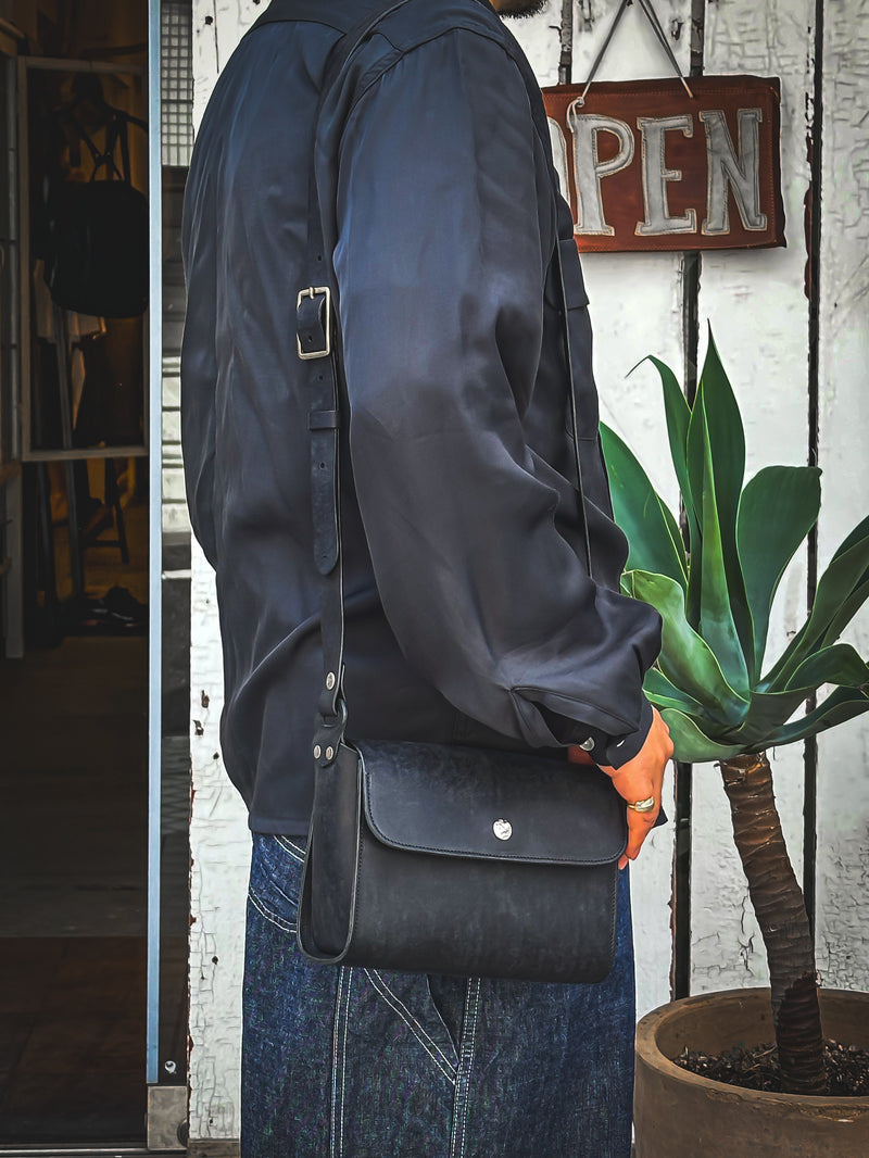 BAG71 ≪BLACK≫ ITALIAN COW LEATHER FLAP MINI SHOULDER フラップ
