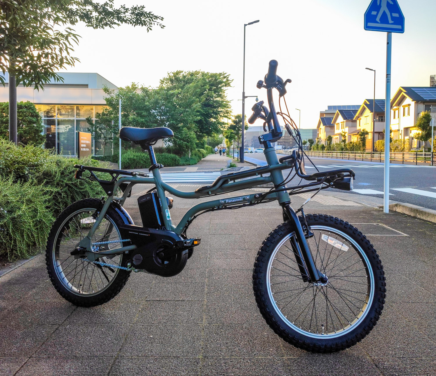 新型発表】23年モデル パナソニック “EZ”のご紹介 | モトベロ 電動