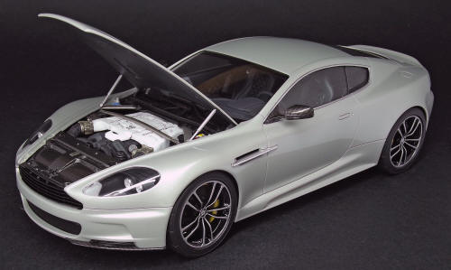 Tamiya Aston Martin DBS 24316 1/24 scale