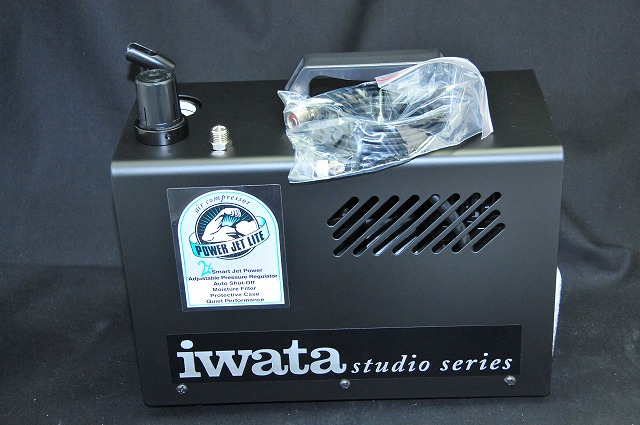 アネストIwata エアーブラシ・コンプレッサー IS-925 | 商品の