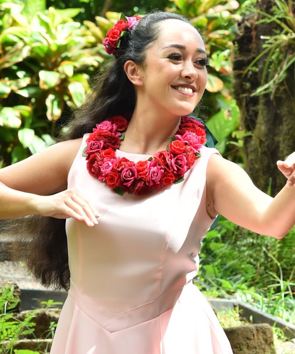 マウナロア【Maunaloa】|フラダンス衣装の専門店|ビューティーローズ