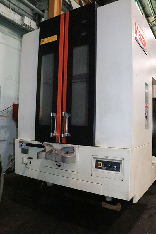 22.05'' X Axis 24.8'' Y Axis Mazak NEXUS 4000 II HORZ MACHINING