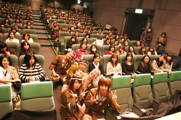 NEWS - 石の降る丘 Official Web Site