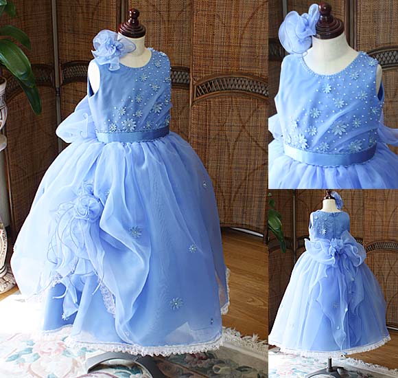 子供用の発表会＆コンクールドレス｜ブルーカラーの大きなリボンと