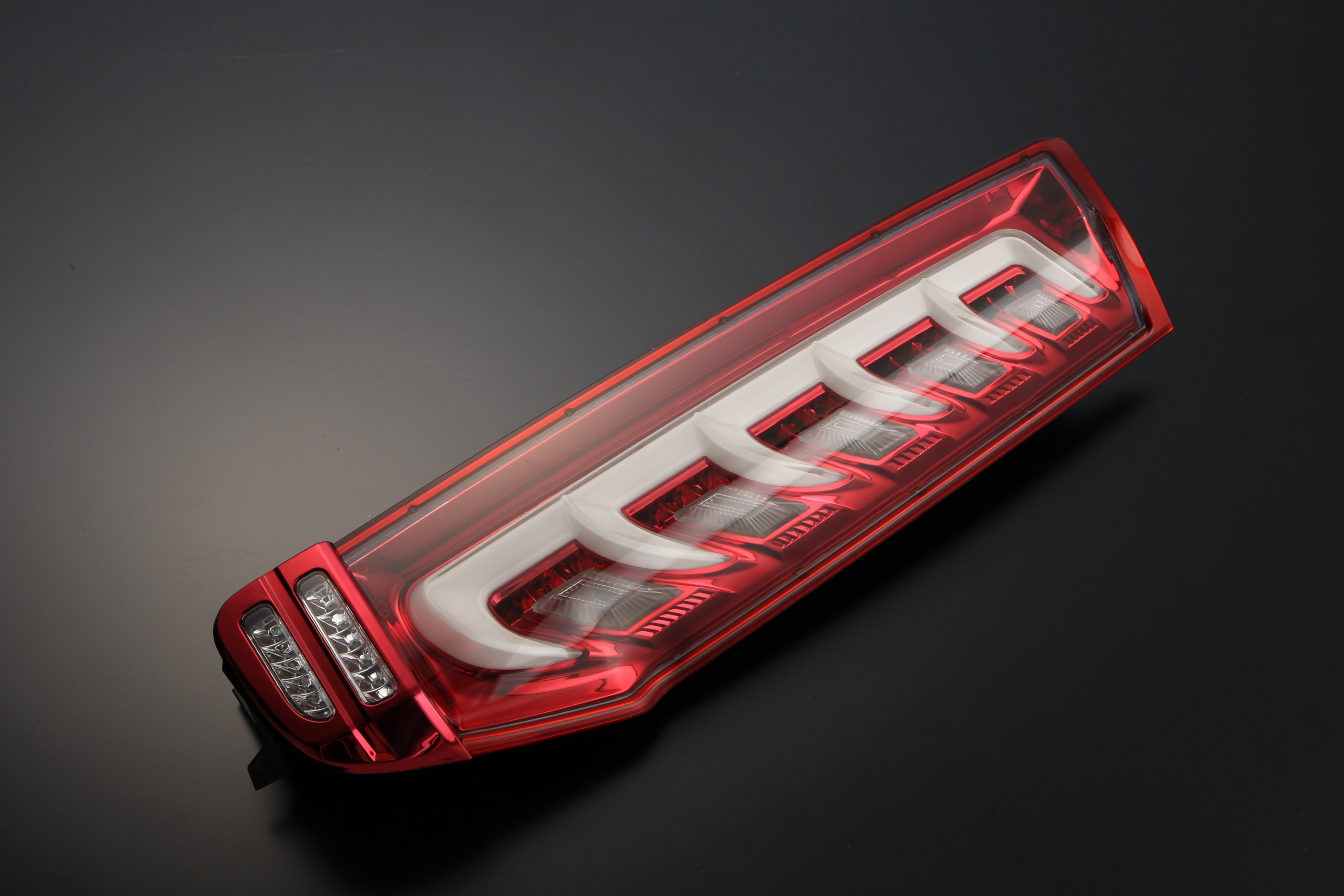 ノア/ヴォクシー/エスクァイア専用LEDファイバー テールランプ | METEO