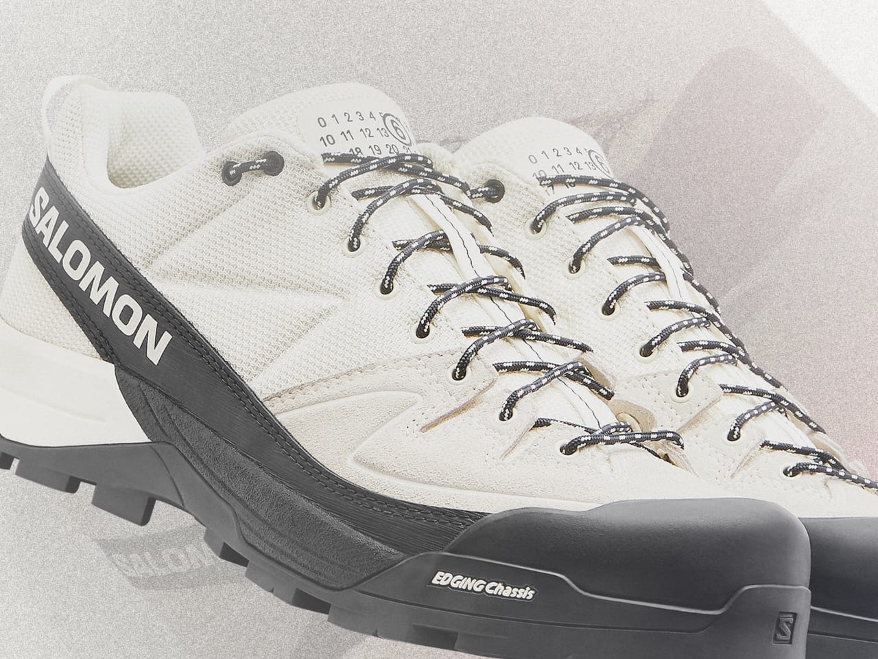 超級コラボの新作！「サロモン」と「エムエム6 メゾン マルジェラ」の