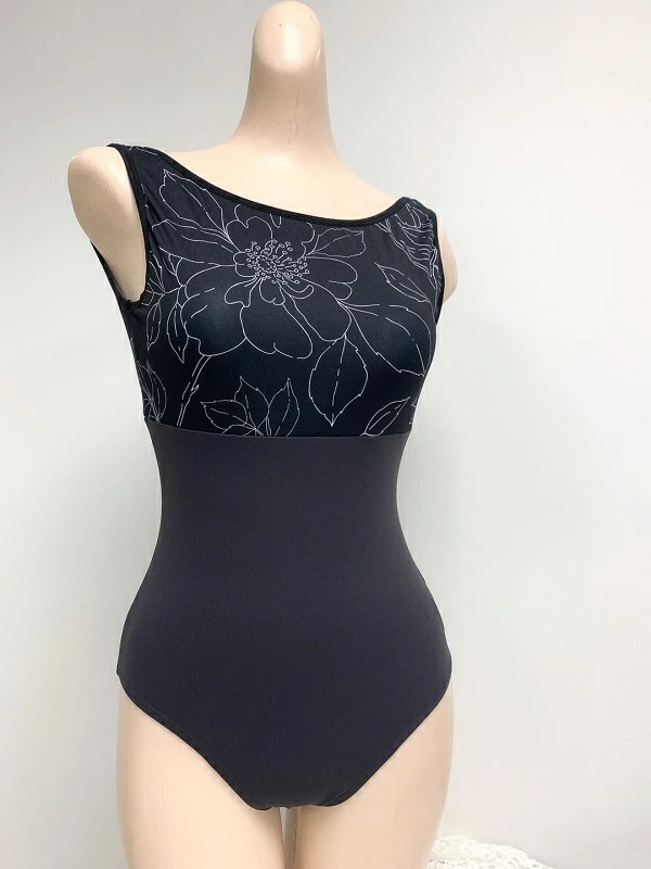 バレエ レオタード 大人 【 Mihorobe ミホローブ 】 ブラック 胸元