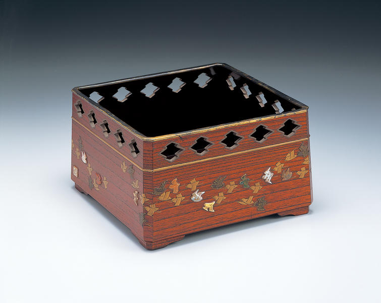 千鳥文蒔絵小箱（破笠細工） - MIHO MUSEUM