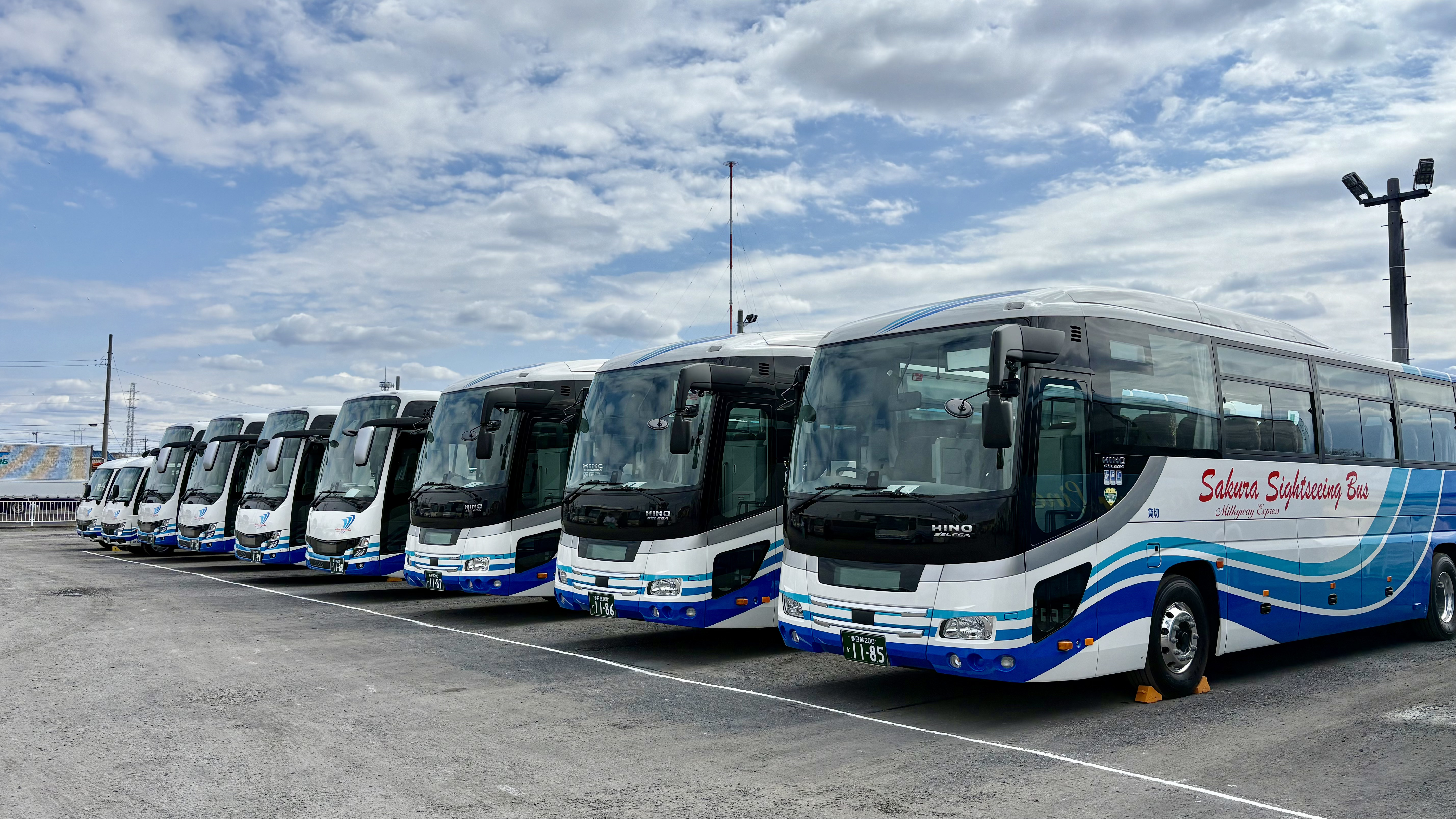 高速バス・夜行バスのミルキーウェイエクスプレス｜東京・埼玉・大阪