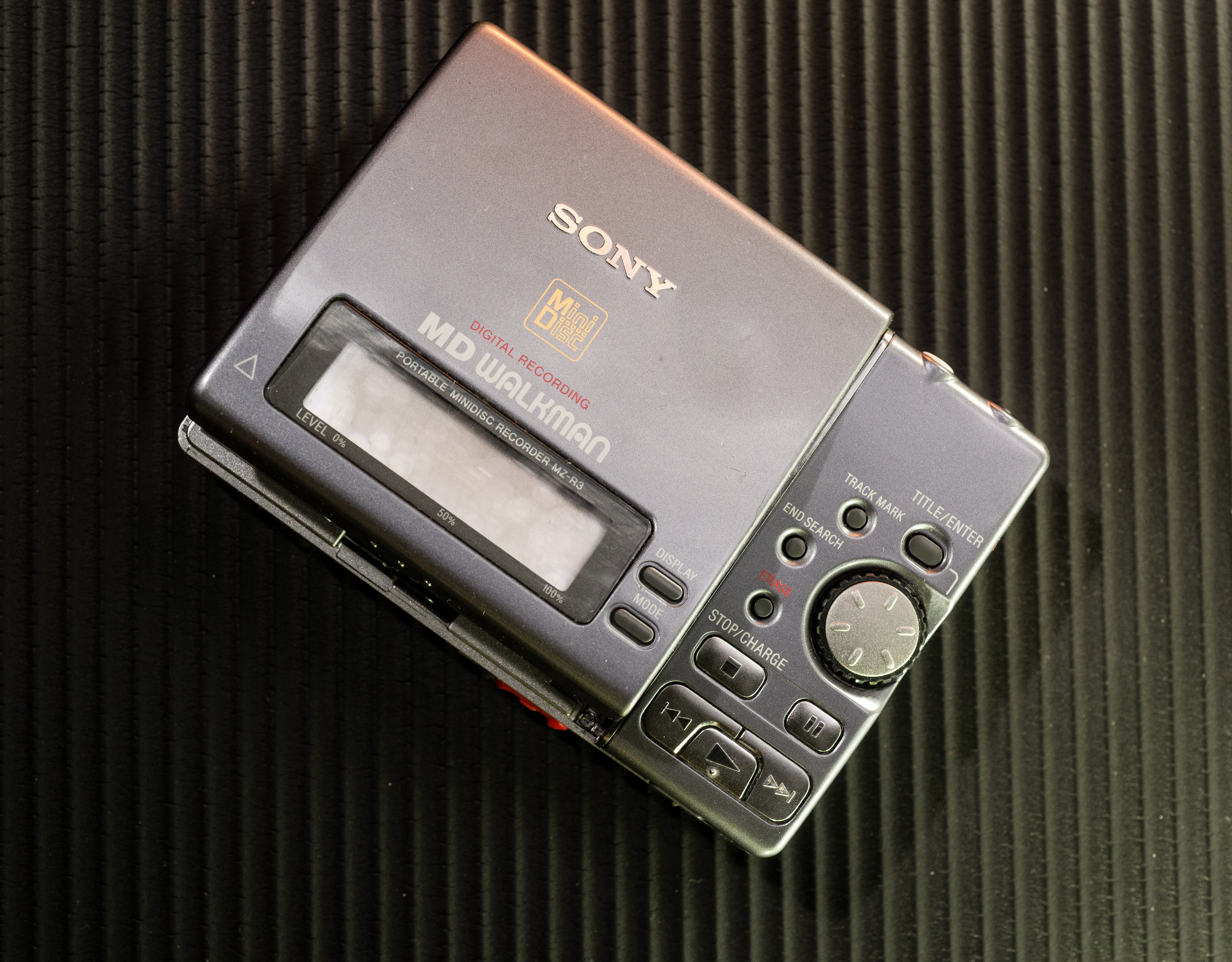 Sony MZ-R3 [MiniDisc Wiki]
