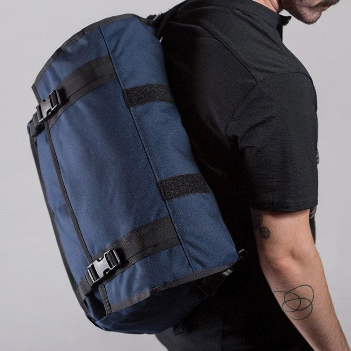 Mission Workshop Rummy Messenger Bag – Mukama