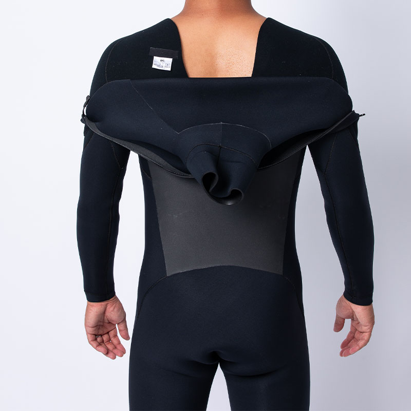 セミドライスーツ】茅ヶ崎南口店ストックリスト 2025-2026NEWモデル