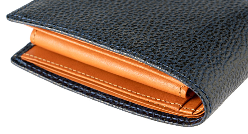 キプリス】二つ折り財布(小銭入れ付き札入)□カシューレザー