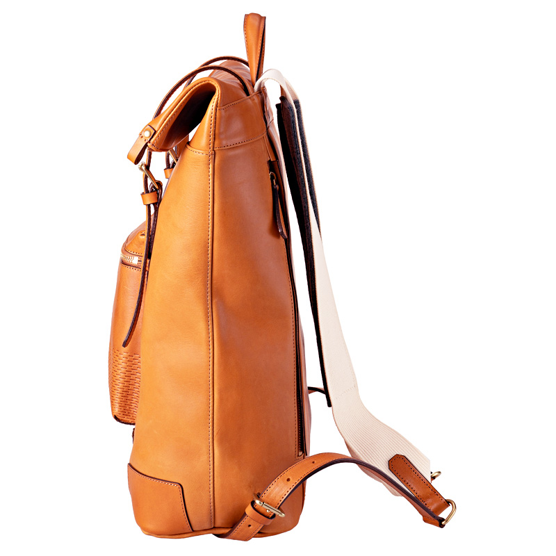 ノイインテレッセ】バックパック□ツァイト レザー