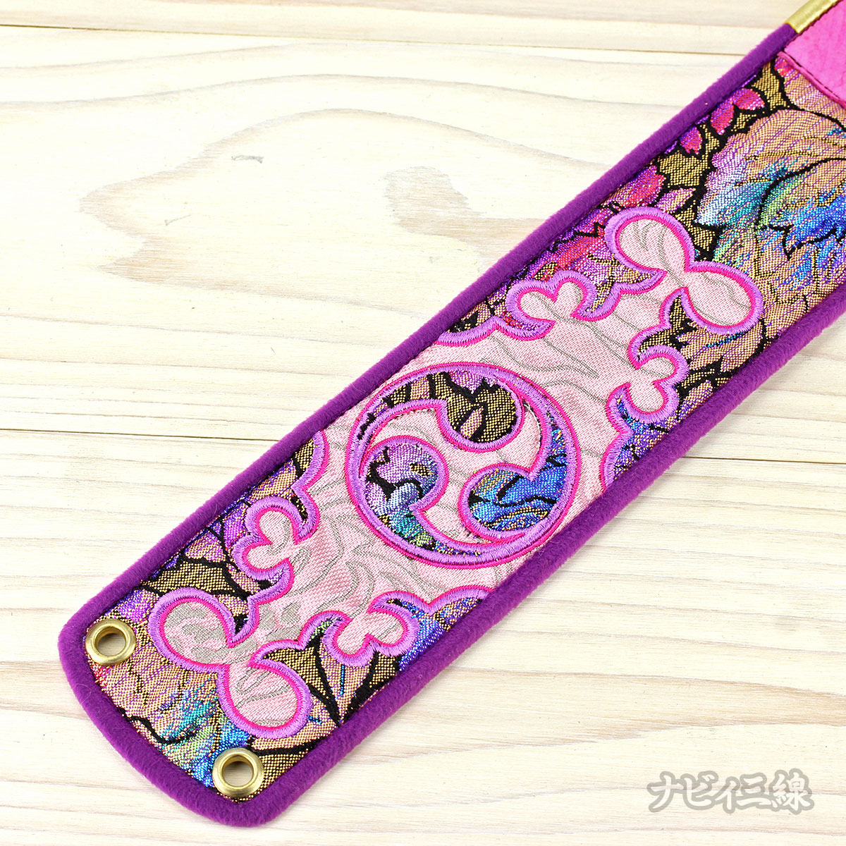 3*e様 三線 蛇皮 金糸刺繍 【公式通販】