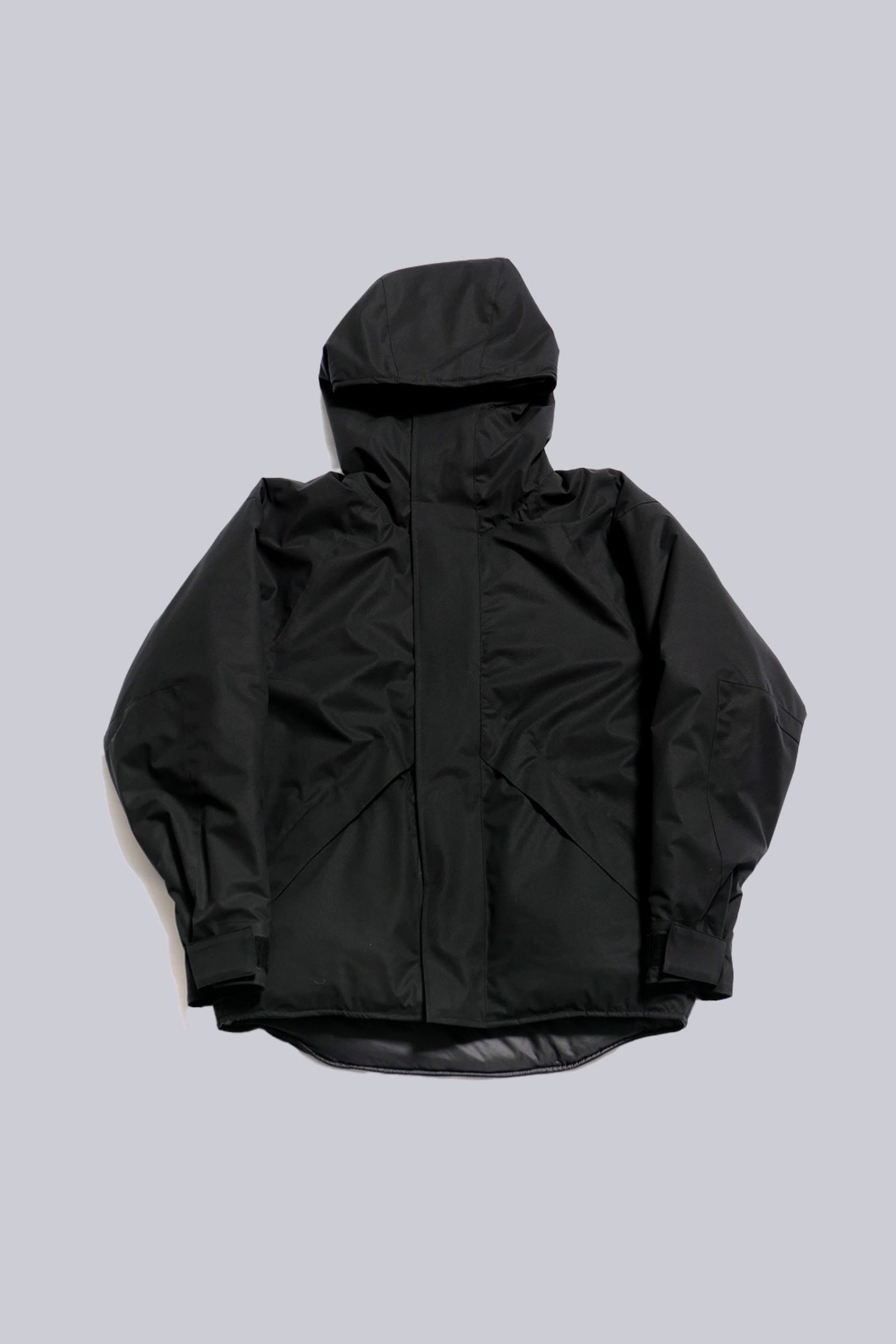INTERIM - HI-LOFT WATER PROOF INSULATED HOODED JACKET | BLACK