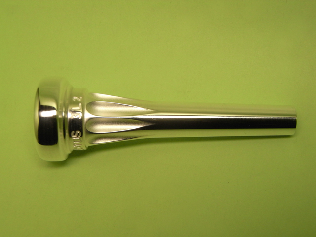 ロータス 新品トランペットマウスピース 3L2