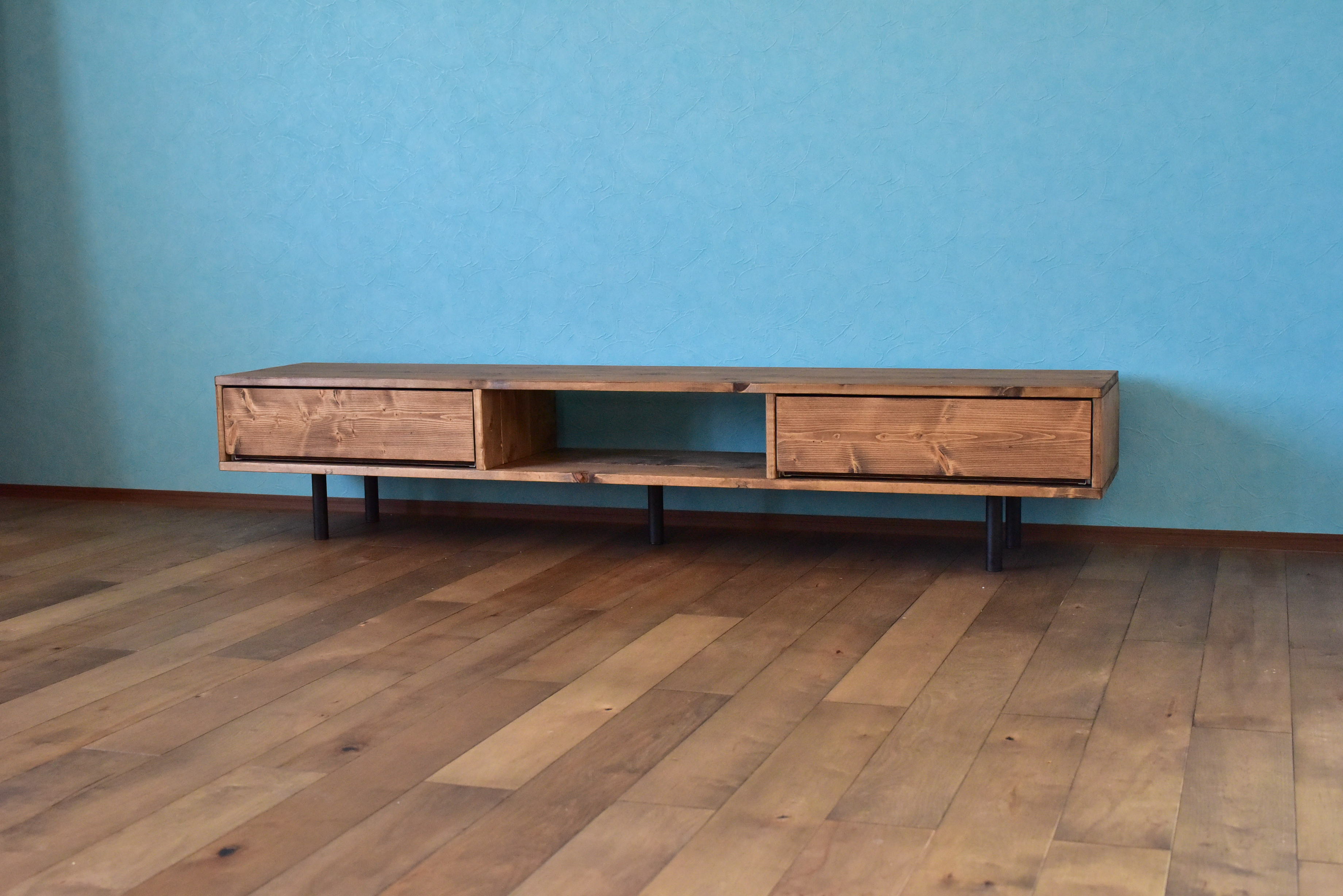 ニノミヤ家具製作所｜何気ない空間を、すこしオシャレに