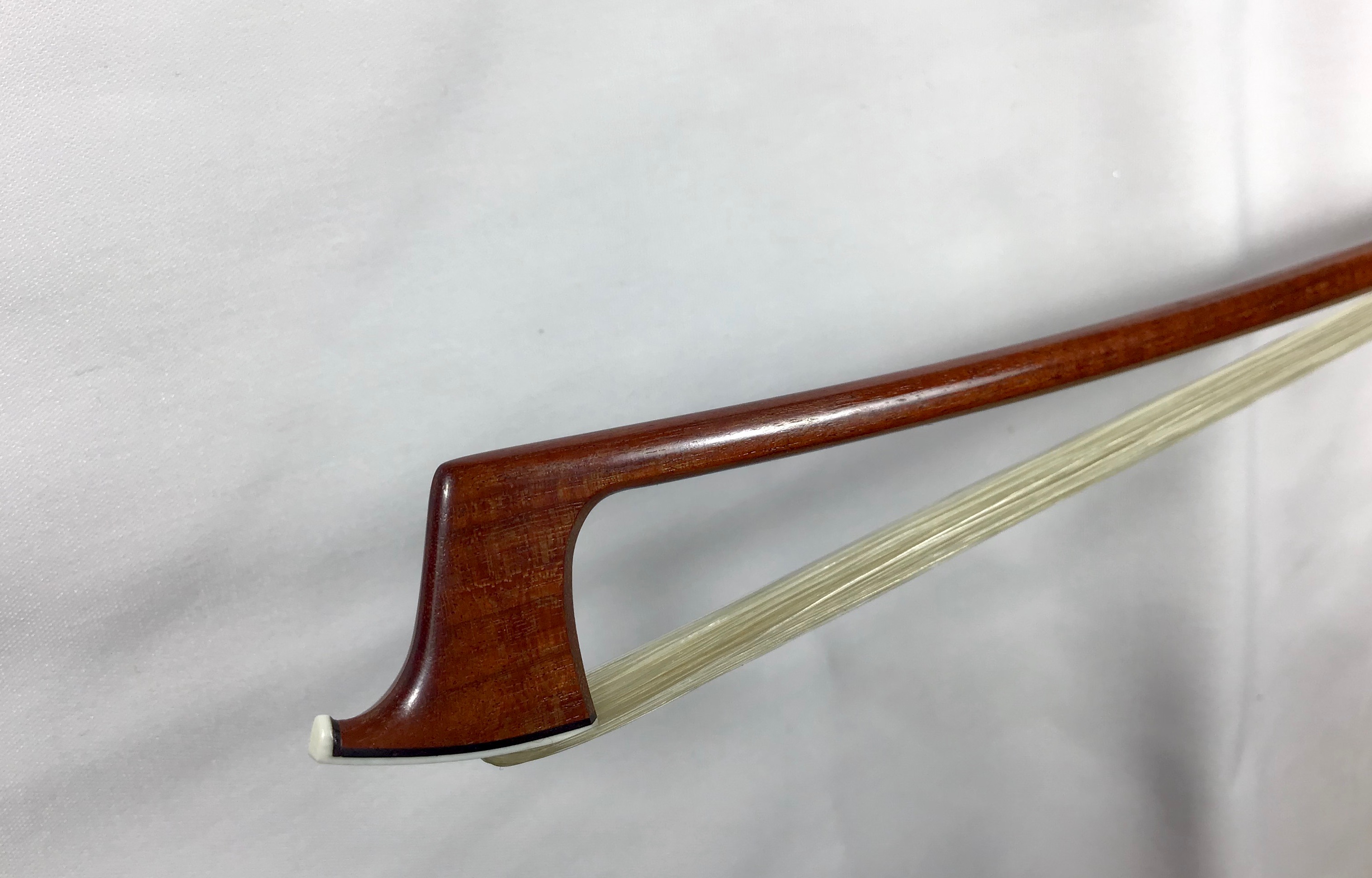 チェロ弓German bow