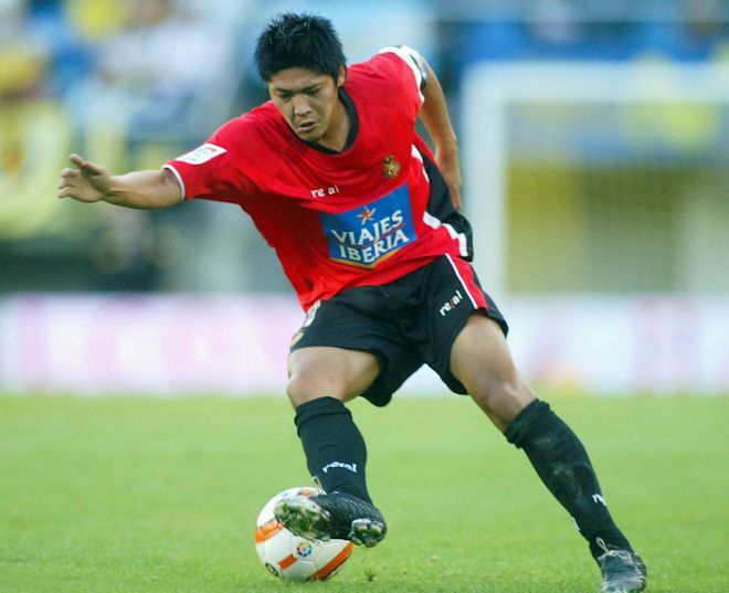 毎回、試合中に帰らせられていた」大久保嘉人が元ブラジル代表“悪童”の