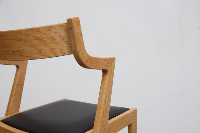 蜜蝋ワックスとオイル仕上げ。【No.1962】 | 無垢材家具で温かい